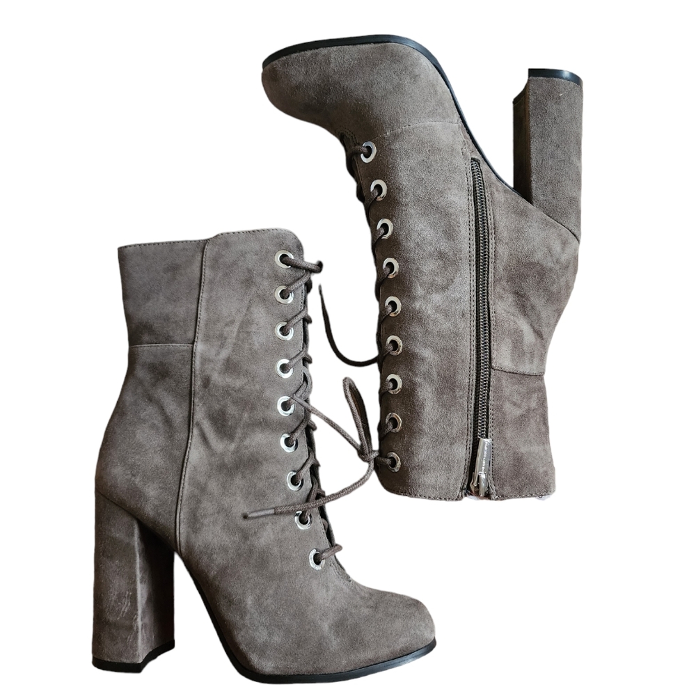 ☆VINCE CAMUTO GREYSTONE COW SPLIT SUEDE BOOTIES☆ - Picture 2 of 5